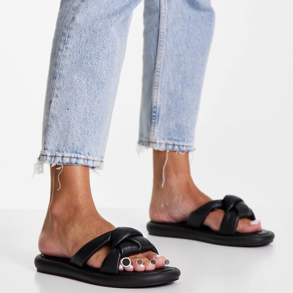 Topshop‎ Black Knotted Slide Sandals | Comfy Minimalist Flats 7.5 - Picture 2 of 8